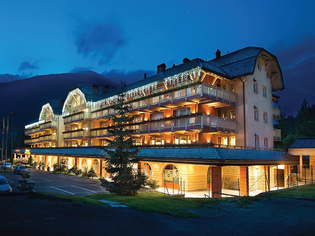 Residence Club Ponte Di Legno Exterior foto